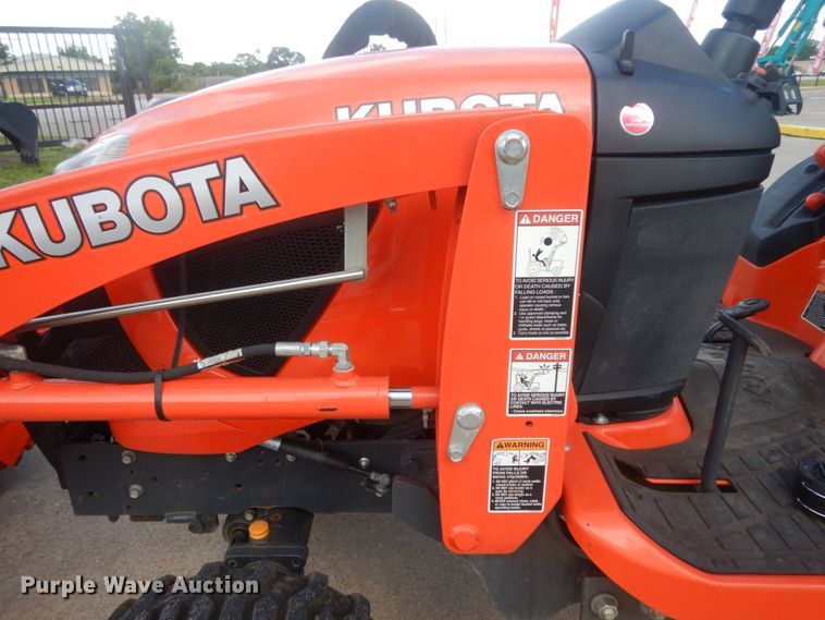 image for item ED9763 2017 Kubota BX23S  MFWD tractor