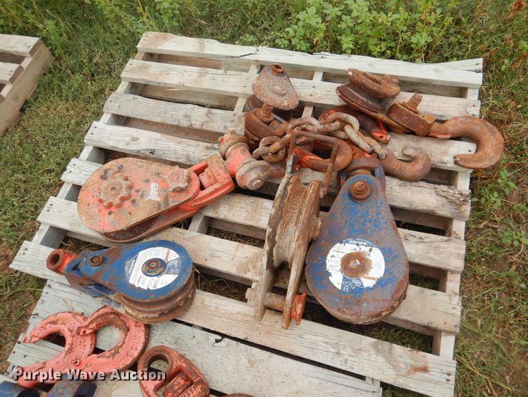 image for item EX9544 Lifting equipment