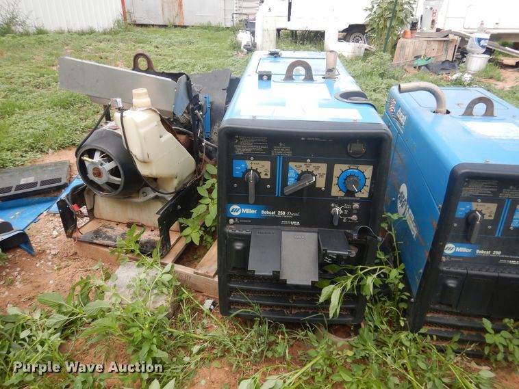 image for item EX9576 Welders