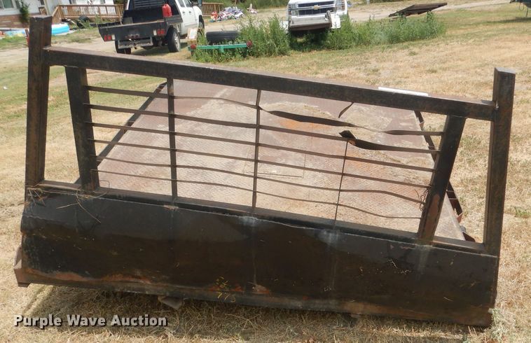 image for item FI9142 Flatbed