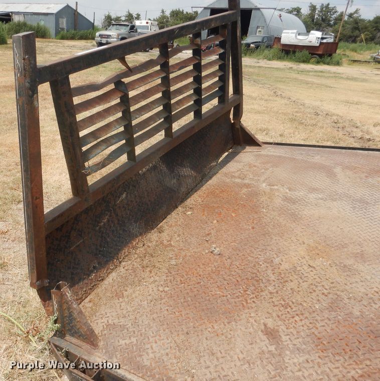 image for item FI9142 Flatbed