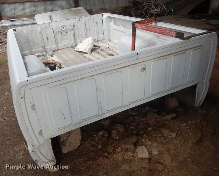 image for item FI9144 Pickup truck bed