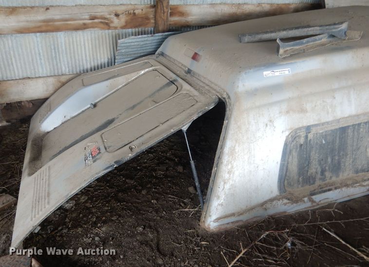 image for item FI9145 Pickup truck topper