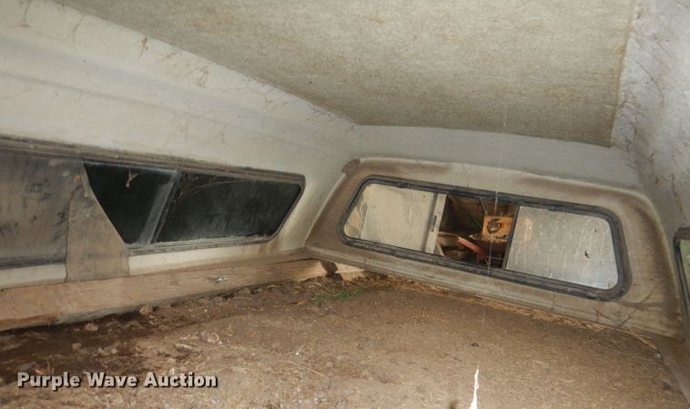 image for item FI9145 Pickup truck topper