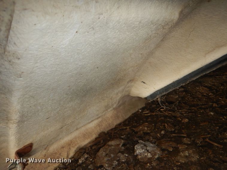 image for item FI9145 Pickup truck topper