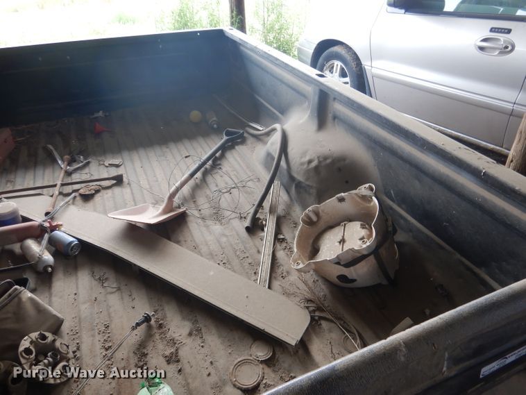 image for item FI9146 Pickup truck bed