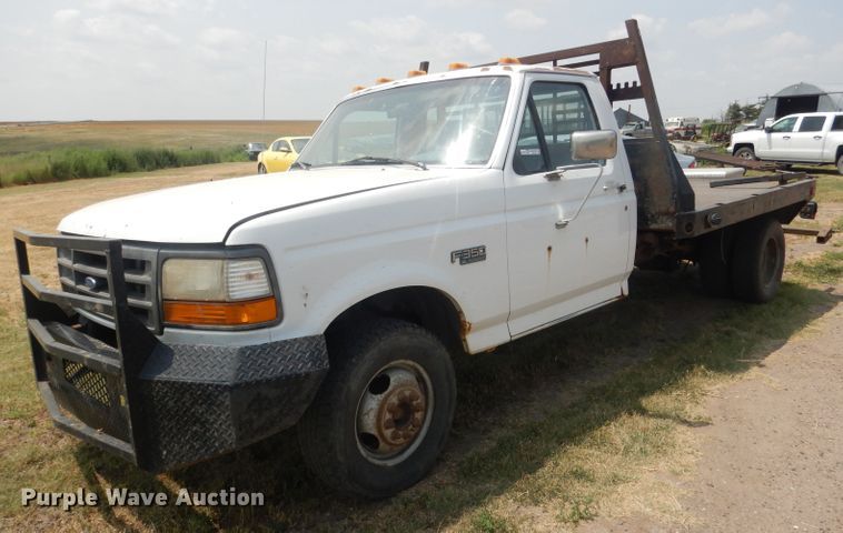 image for item FI9148 1997 Ford F350  tow truck