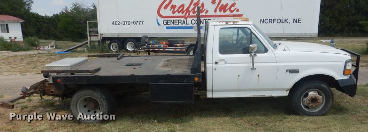 image for item FI9148 1997 Ford F350  tow truck