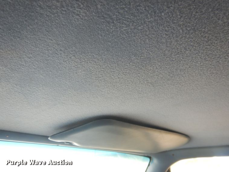 image for item FI9148 1997 Ford F350  tow truck