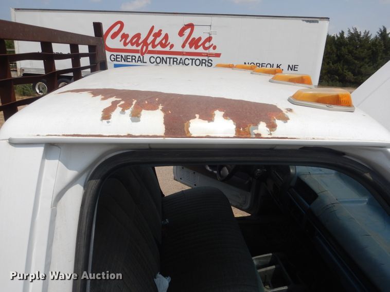 image for item FI9148 1997 Ford F350  tow truck