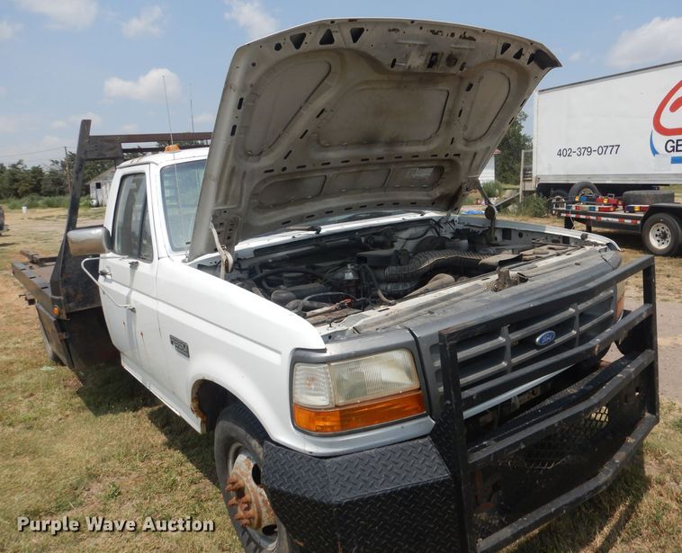 image for item FI9148 1997 Ford F350  tow truck