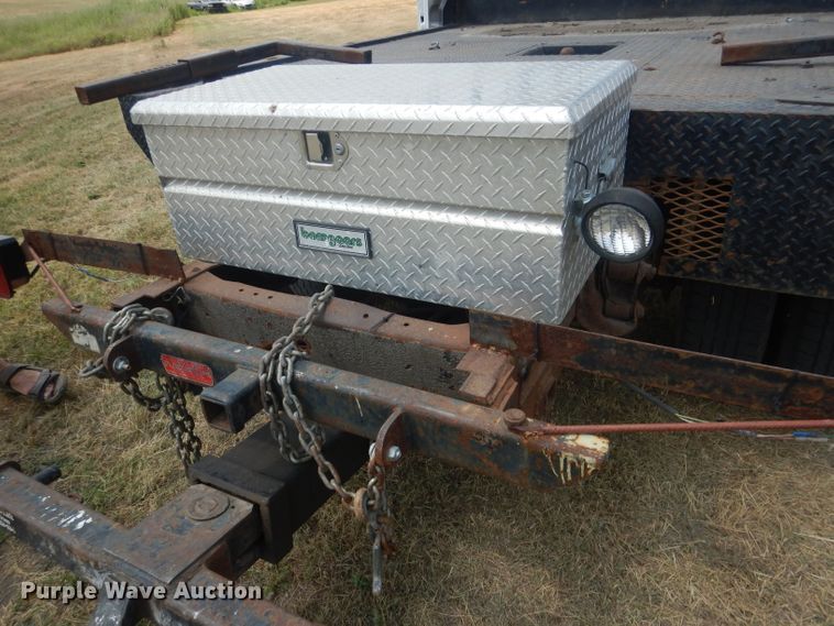 image for item FI9148 1997 Ford F350  tow truck