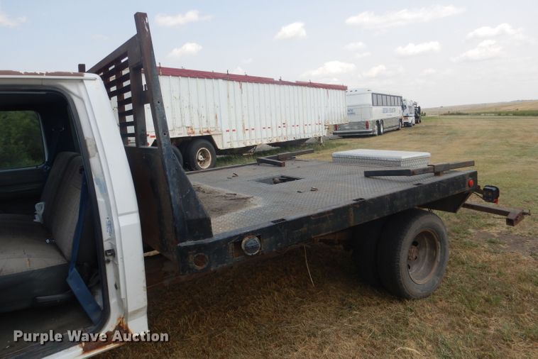 image for item FI9148 1997 Ford F350  tow truck