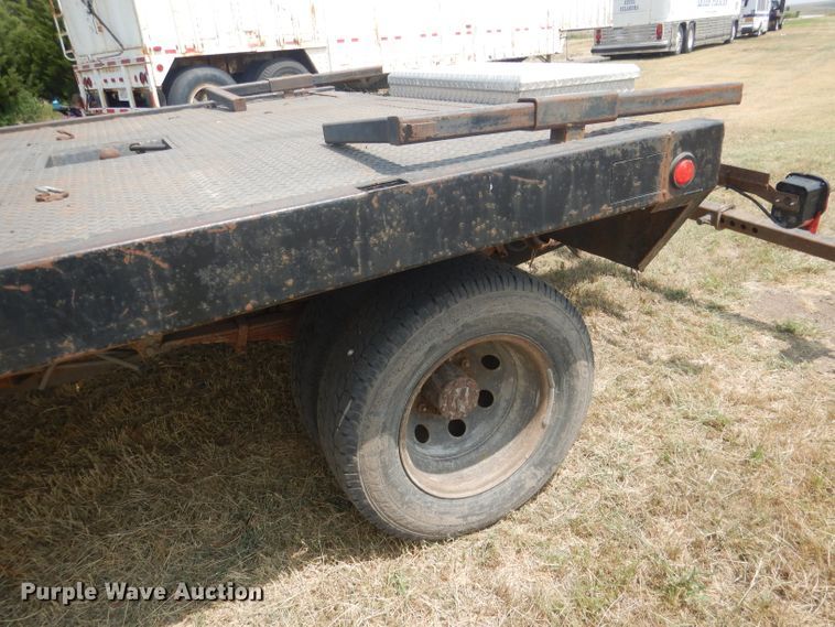 image for item FI9148 1997 Ford F350  tow truck