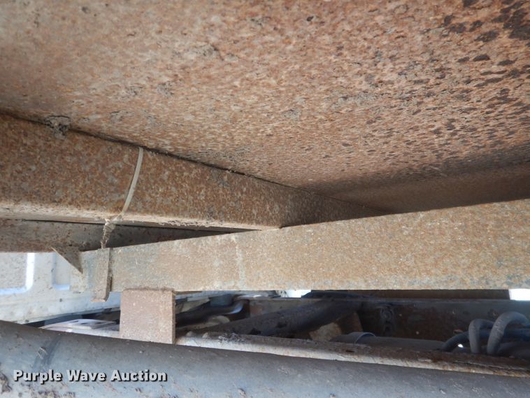 image for item FI9148 1997 Ford F350  tow truck