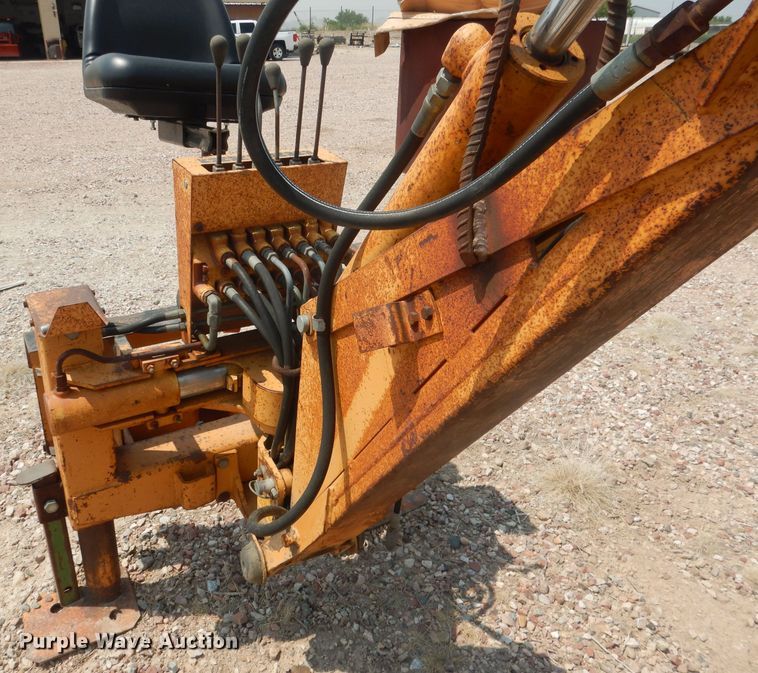 image for item FI9162 Case H821801 three point backhoe mount