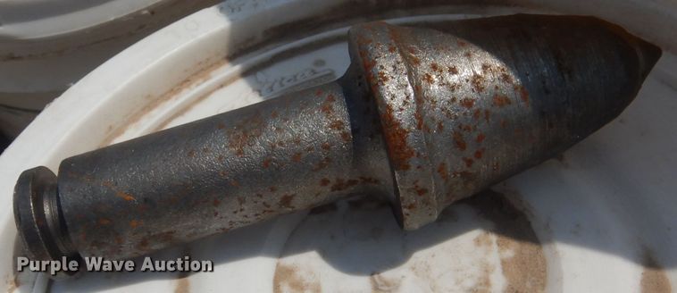 image for item FI9163 Approximately 60 Vermeer boring teeth