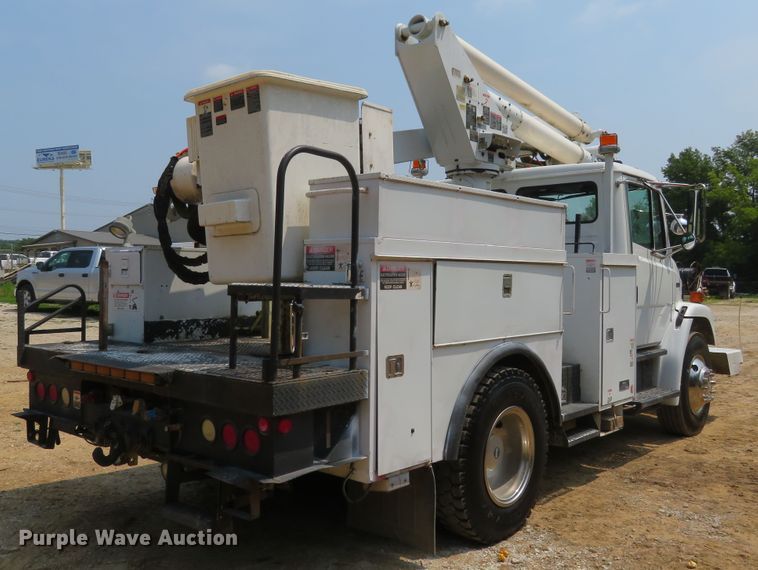 image for item FP9355 2003 Freightliner FL70  bucket truck