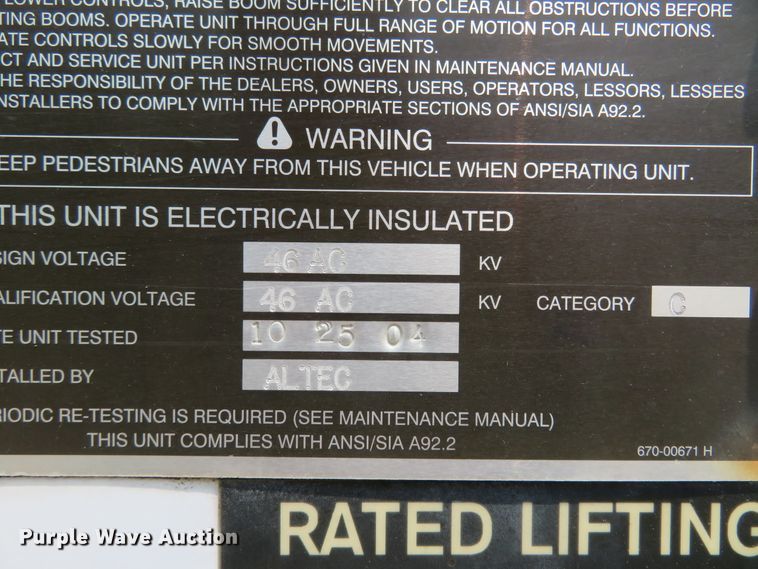 image for item FP9355 2003 Freightliner FL70  bucket truck