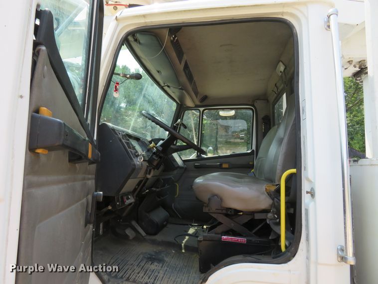 image for item FP9355 2003 Freightliner FL70  bucket truck