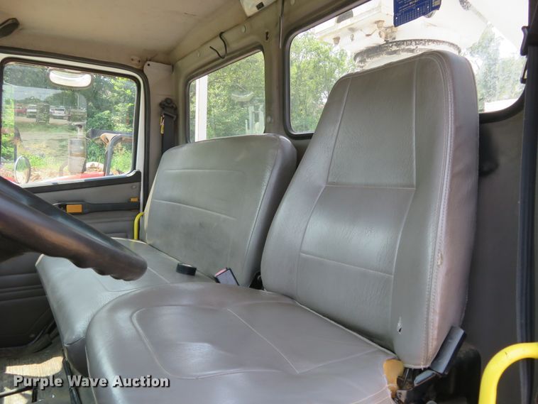 image for item FP9355 2003 Freightliner FL70  bucket truck