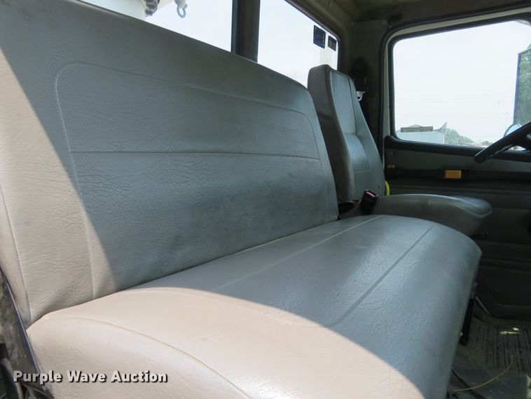 image for item FP9355 2003 Freightliner FL70  bucket truck