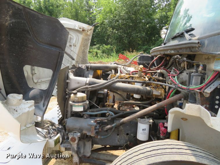 image for item FP9355 2003 Freightliner FL70  bucket truck