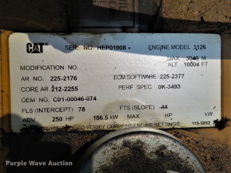 image for item FP9355 2003 Freightliner FL70  bucket truck