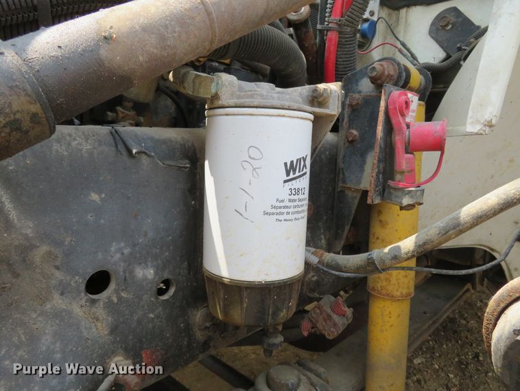 image for item FP9355 2003 Freightliner FL70  bucket truck