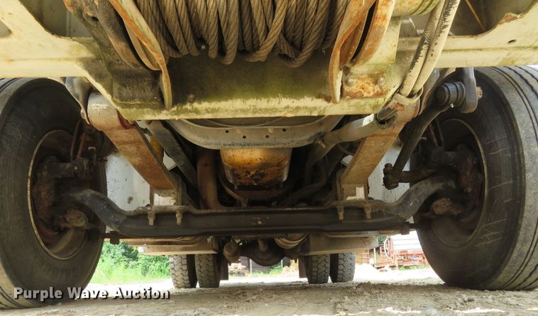 image for item FP9355 2003 Freightliner FL70  bucket truck