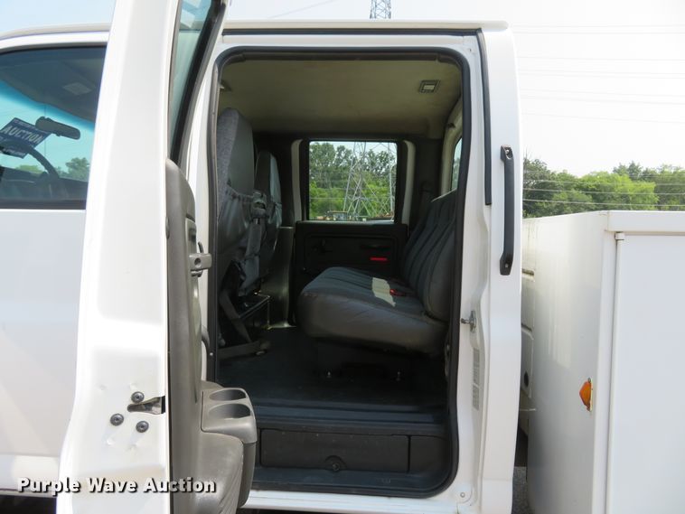 image for item FP9357 2006 Chevrolet C4500  utility / service truck