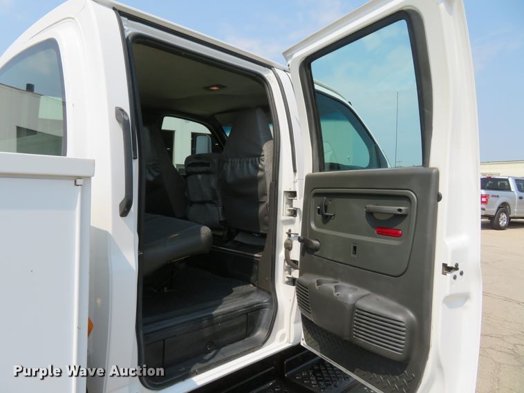 image for item FP9357 2006 Chevrolet C4500  utility / service truck