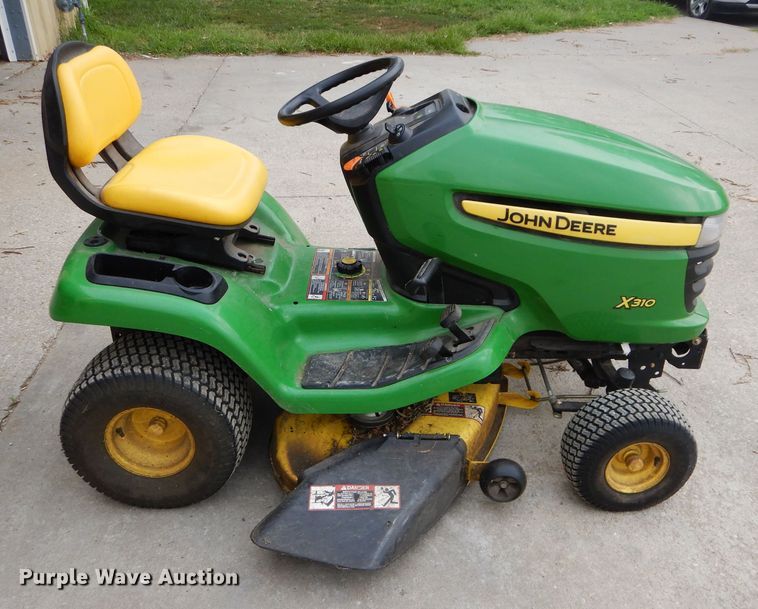 image for item HF9241 John Deere X310  lawn mower