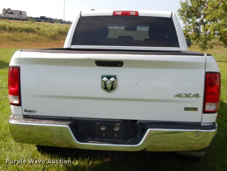 image for item HP9645 2015 Dodge Ram 1500  Crew Cab pickup truck