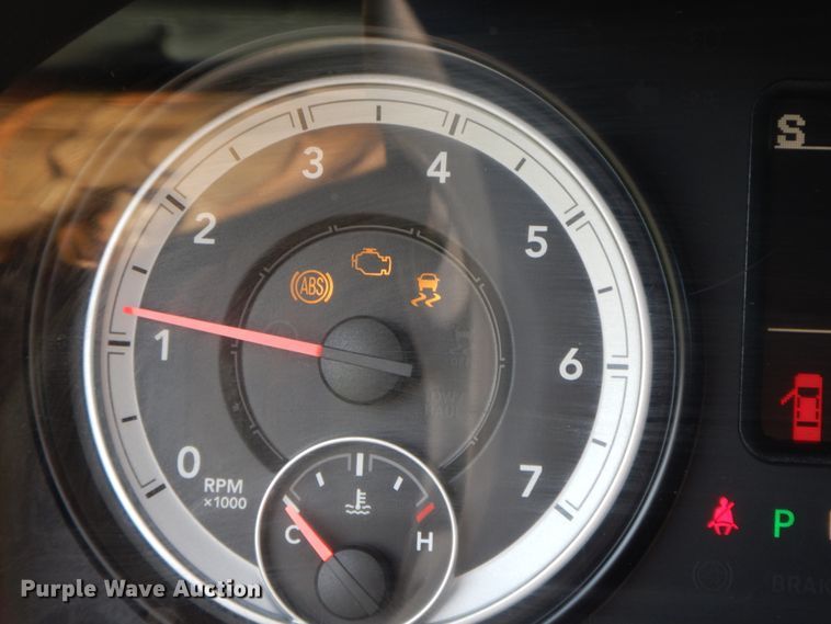 image for item HP9645 2015 Dodge Ram 1500  Crew Cab pickup truck