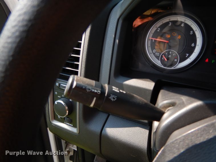 image for item HP9645 2015 Dodge Ram 1500  Crew Cab pickup truck