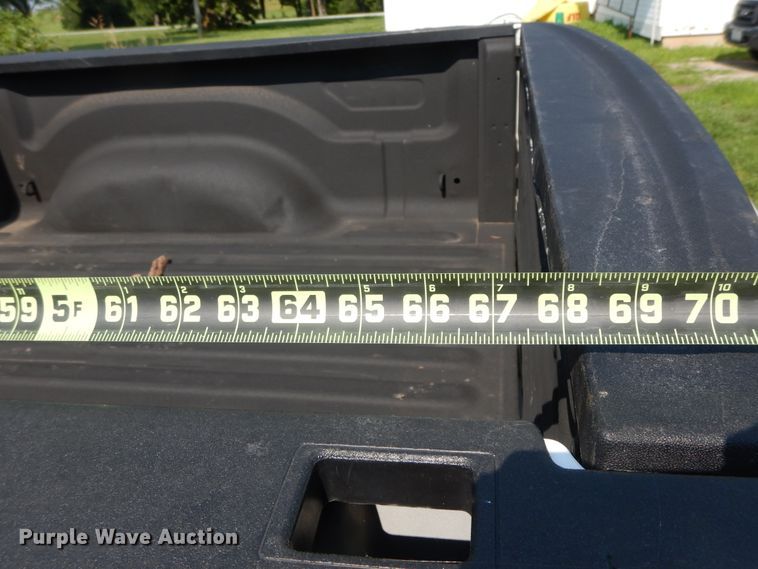 image for item HP9645 2015 Dodge Ram 1500  Crew Cab pickup truck