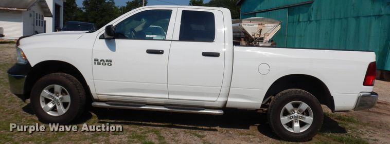 image for item HP9646 2014 Dodge Ram 1500  Quad Cab pickup truck