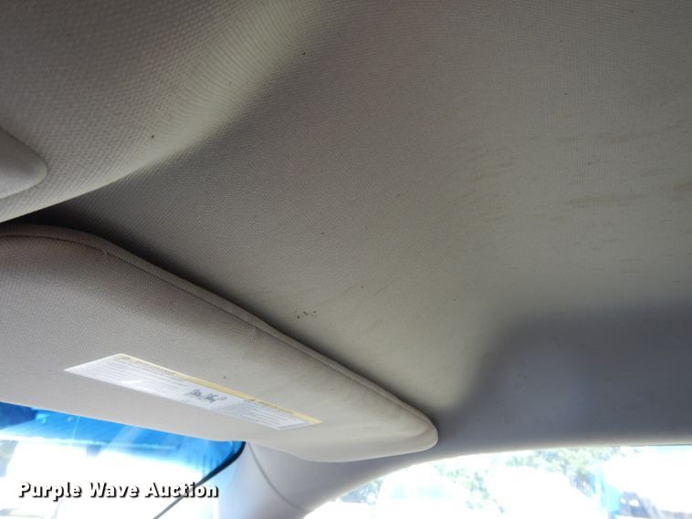 image for item HP9646 2014 Dodge Ram 1500  Quad Cab pickup truck