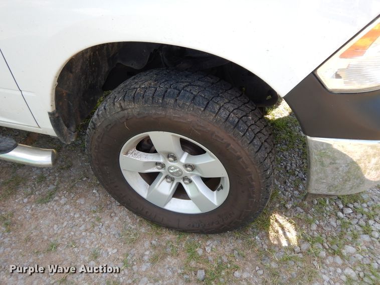 image for item HP9646 2014 Dodge Ram 1500  Quad Cab pickup truck