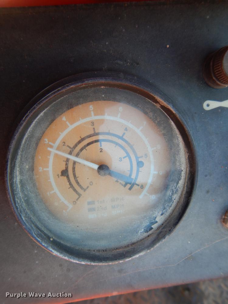 image for item HR9722 Smithco Spray Star 1600  turf sprayer