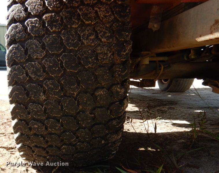 image for item HR9722 Smithco Spray Star 1600  turf sprayer