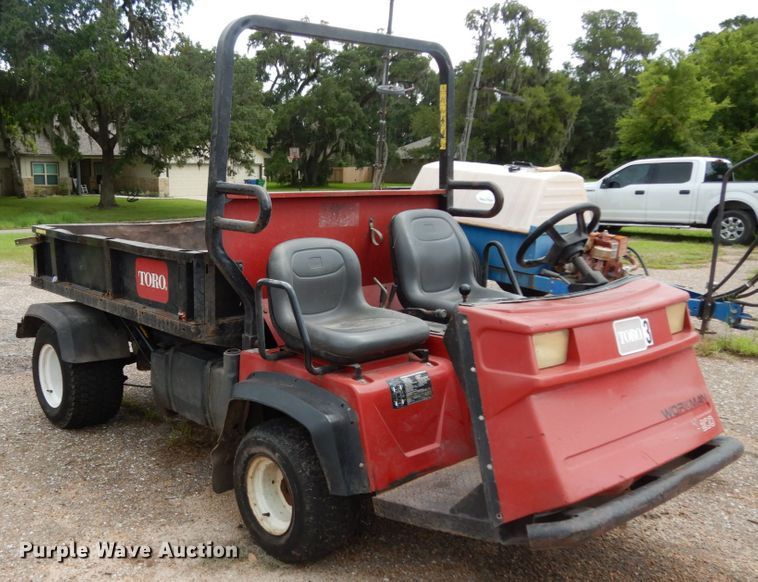 image for item HR9727 2002 Toro Workman 3200  utility vehicle