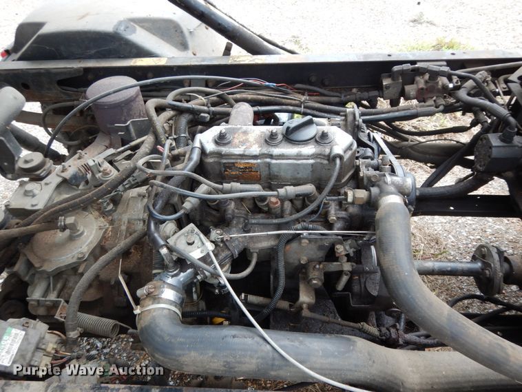 image for item HR9727 2002 Toro Workman 3200  utility vehicle