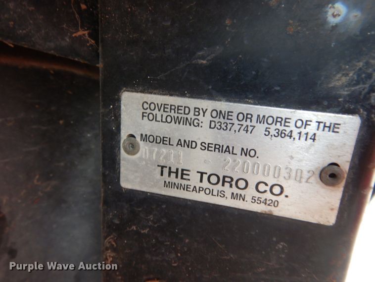 image for item HR9727 2002 Toro Workman 3200  utility vehicle