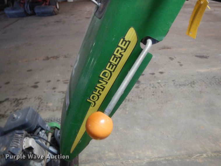 image for item HR9731 John Deere 220B WBGM  greens mower