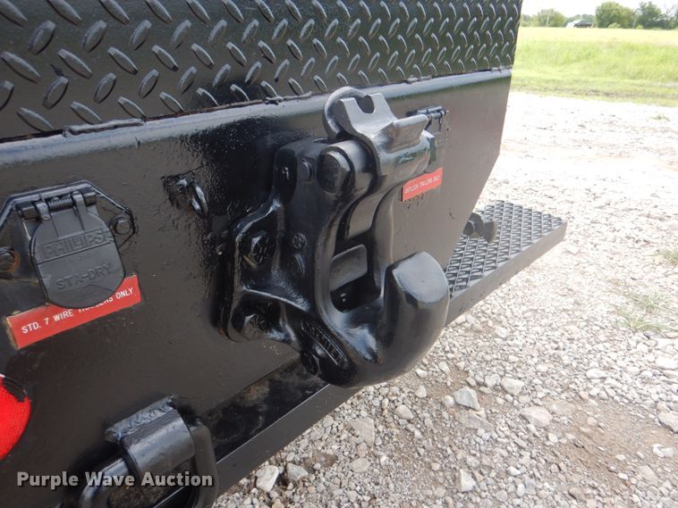 image for item HT9350 2002 Freightliner FL70  flatbed truck