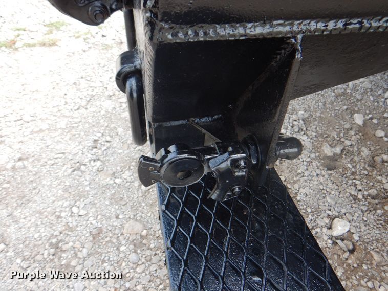 image for item HT9350 2002 Freightliner FL70  flatbed truck