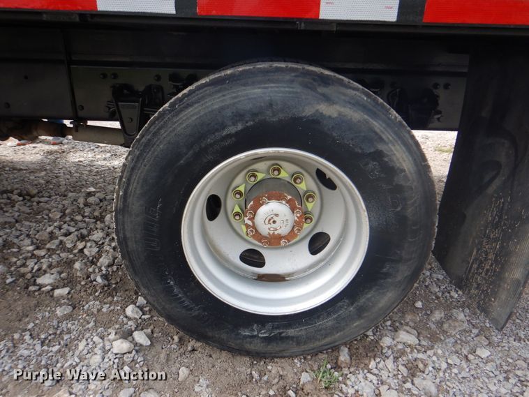 image for item HT9350 2002 Freightliner FL70  flatbed truck