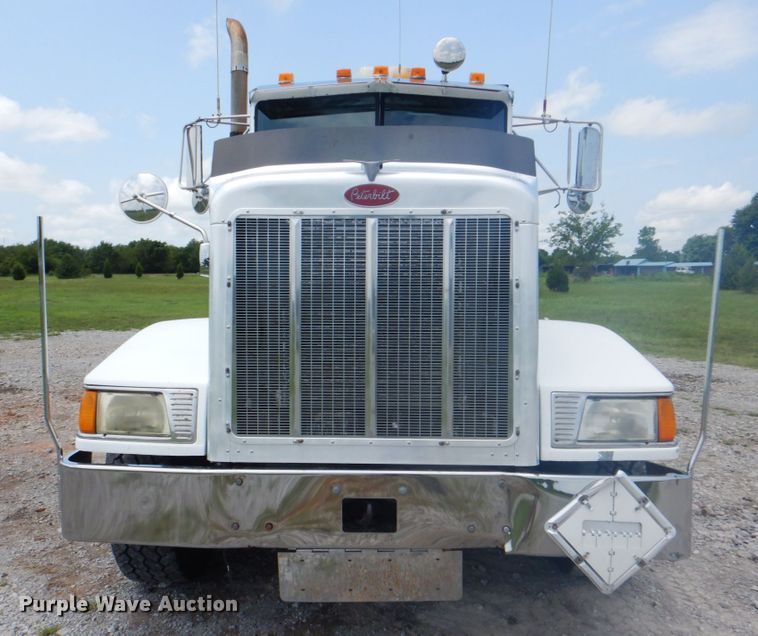image for item HT9355 1990 Peterbilt 377  vacuum truck